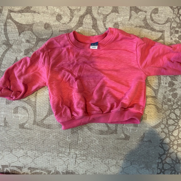 Old Navy Crew Neck Sweatshirt and Jogger Pants Set - Picture 2 of 3